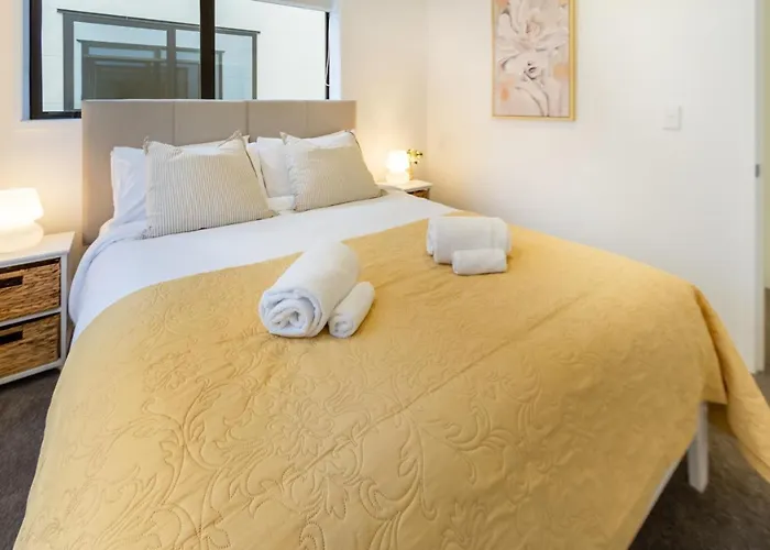 Inner City Luxury 2 Bedroom 2 Bathroom