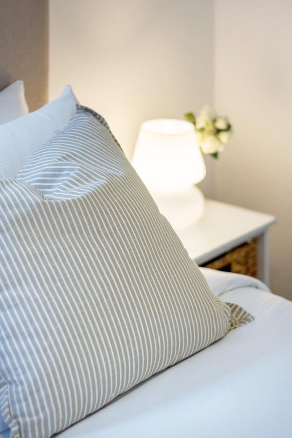 Inner Luxury 2 Bedroom 2 Bathroom * Christchurch